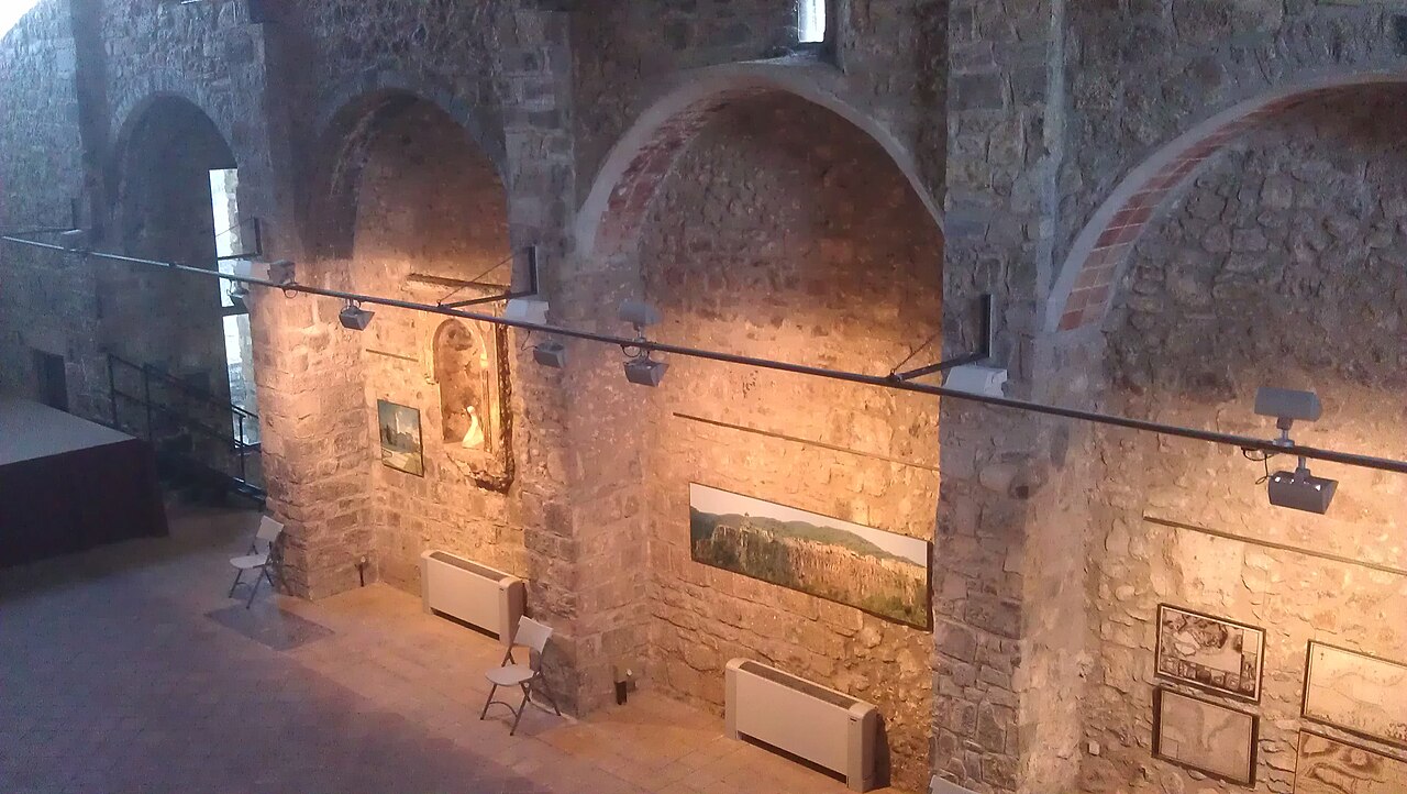 La iglesia vieja de Sant Salvador de Castellfollit de la Roca
